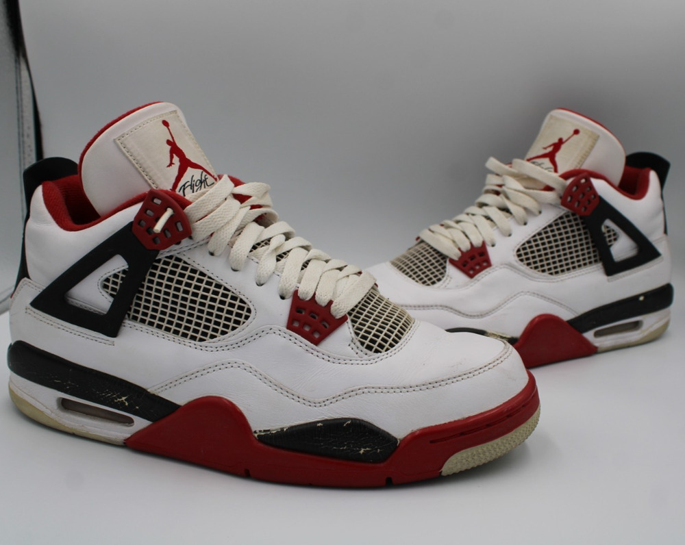 Size 10 - Jordan 4 Retro Fire Red (2012) - 308497-110
